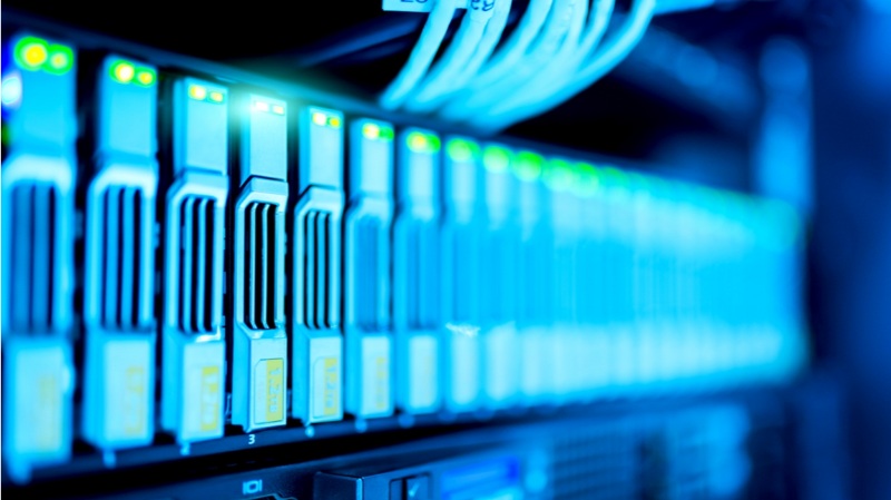 Server là gì? Tìm hiểu các loại server và tiêu chí lựa chọn